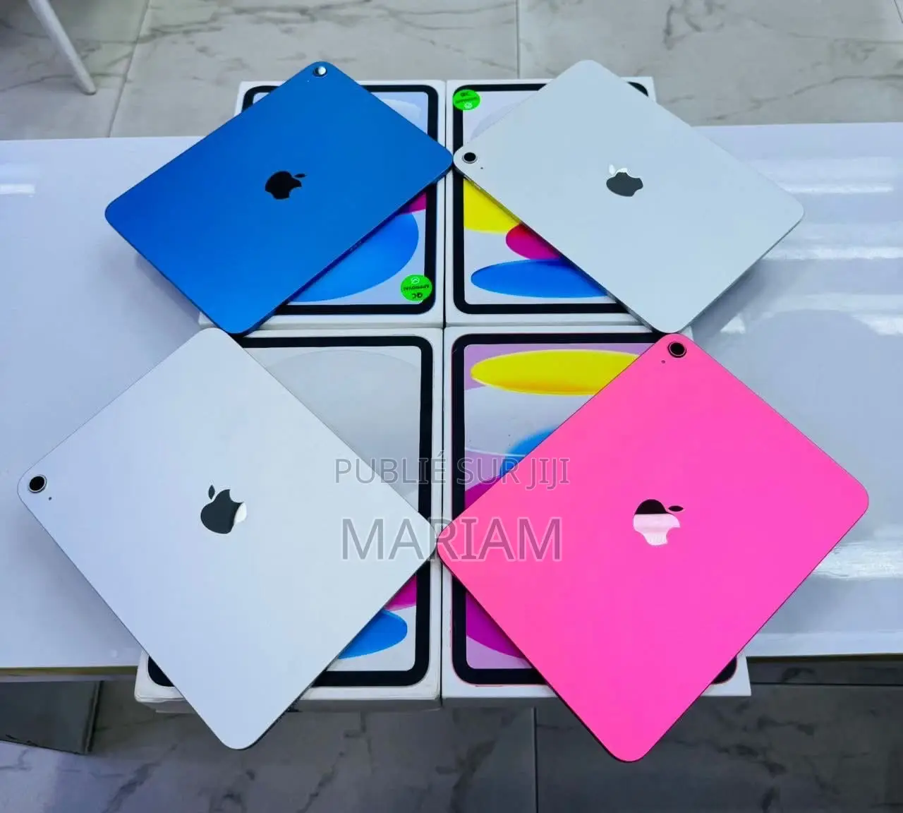 New Apple iPad (2025) 256 GO