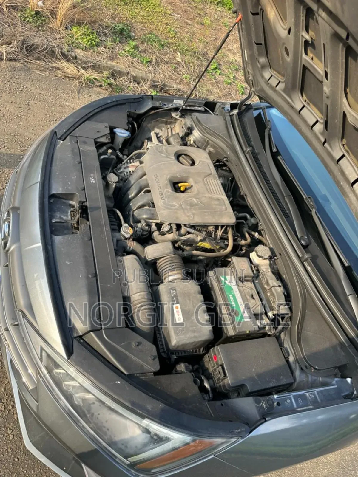 Hyundai Elantra Limited 2020 Gris