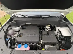 Neuf Changan UNI-K 1.5 Hybrid FWD 2025 Blanc