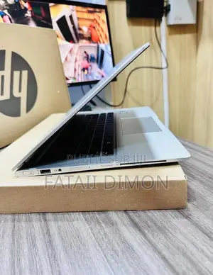 New Ordinateur Portable HP EliteBook 1030 8GB Intel Core I5 SSD 256GB