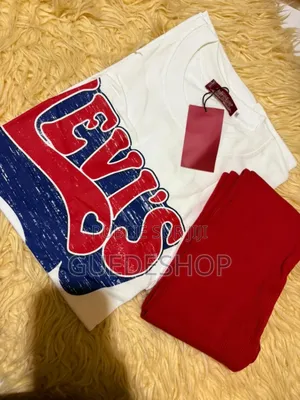 Tee-Shirts Et Collant