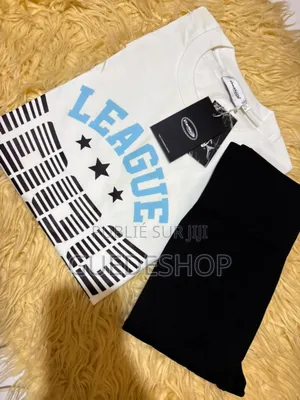 Enssemble Tee-Shirts Et Collant