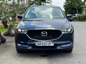 Photo - Mazda CX-5 2018 Black