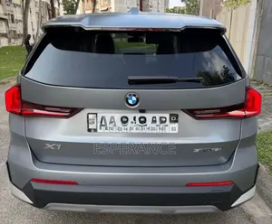 New BMW X1 2025 Blanc