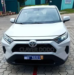 Photo - Toyota RAV4 2022 Blanc