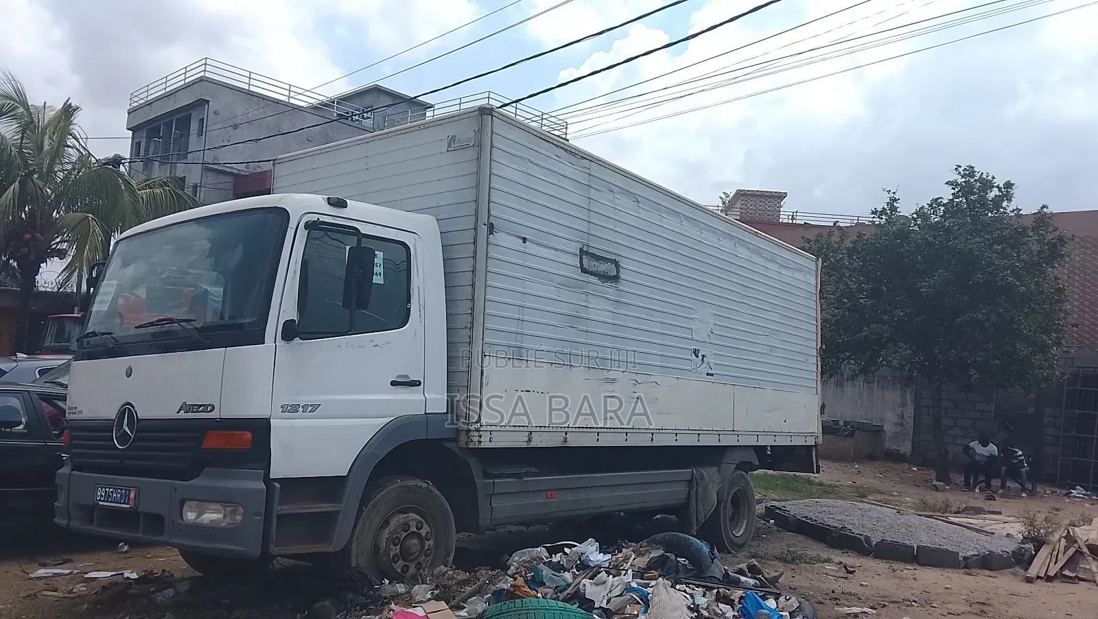 Mercedes-Benz C300 2025 Blanc