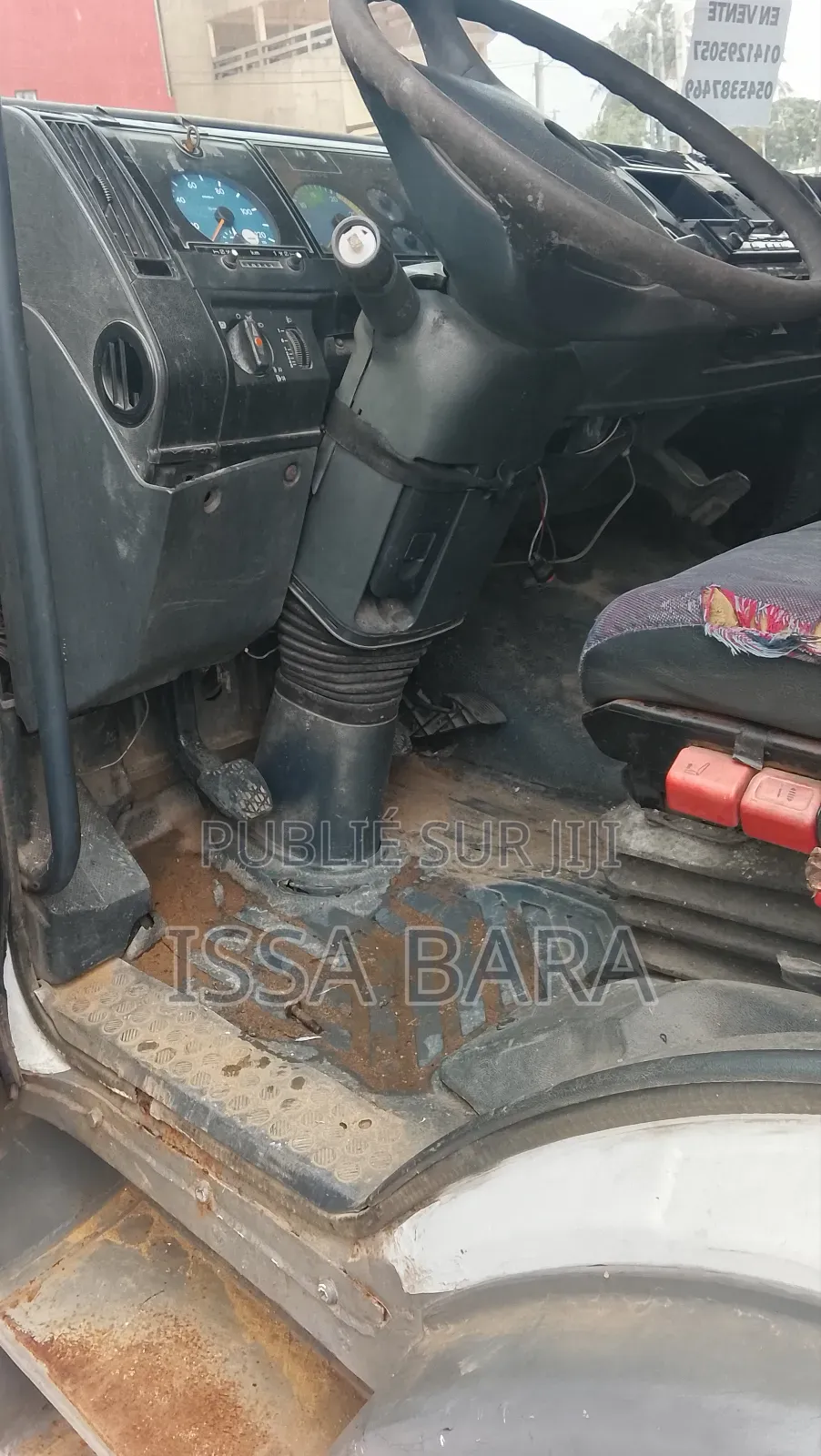 Mercedes-Benz C300 2025 Blanc