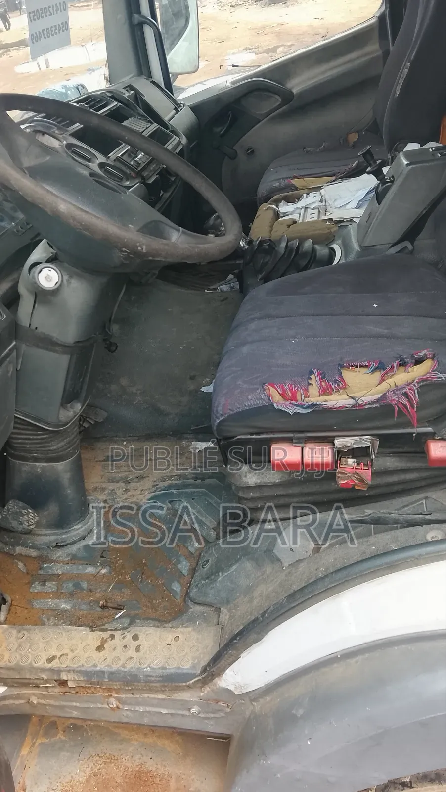 Mercedes-Benz C300 2025 Blanc