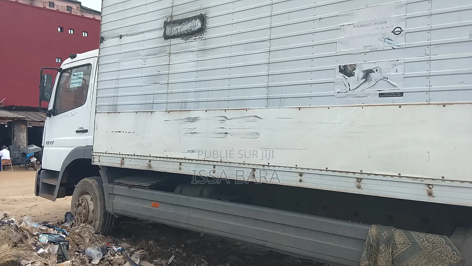 Mercedes-Benz C300 2025 Blanc