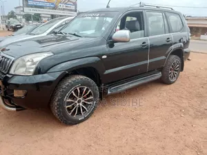 Toyota Land Cruiser Prado 4.0 Petrol GX-L 2004 Black