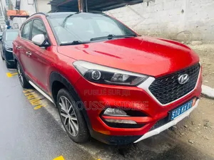 Photo - Hyundai Tucson 2018 Orange