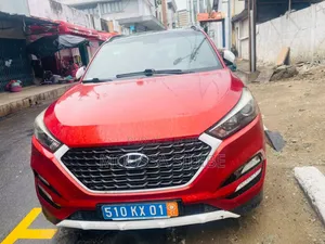Hyundai Tucson 2018 Orange