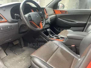 Hyundai Tucson 2018 Orange