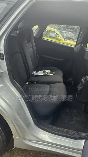 Suzuki Baleno 2023 Gris