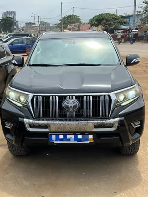 Photo - Toyota Land Cruiser Prado 2020 Black