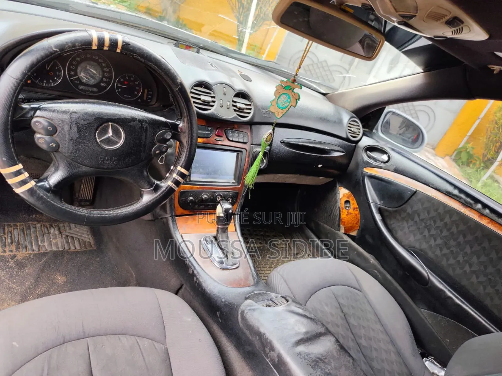 Mercedes-Benz CLK 320 Cabriolet 2004 Black
