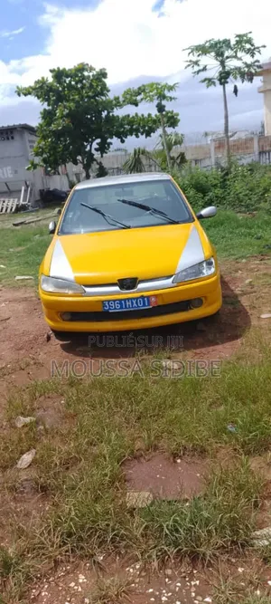 Photo - Peugeot 306 2.0 D 1999 Jaune