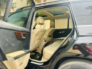 Mercedes-Benz GLK-Class 350 4MATIC 2010 Black