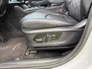 New Kia Sportage X-Line 2023 Gris