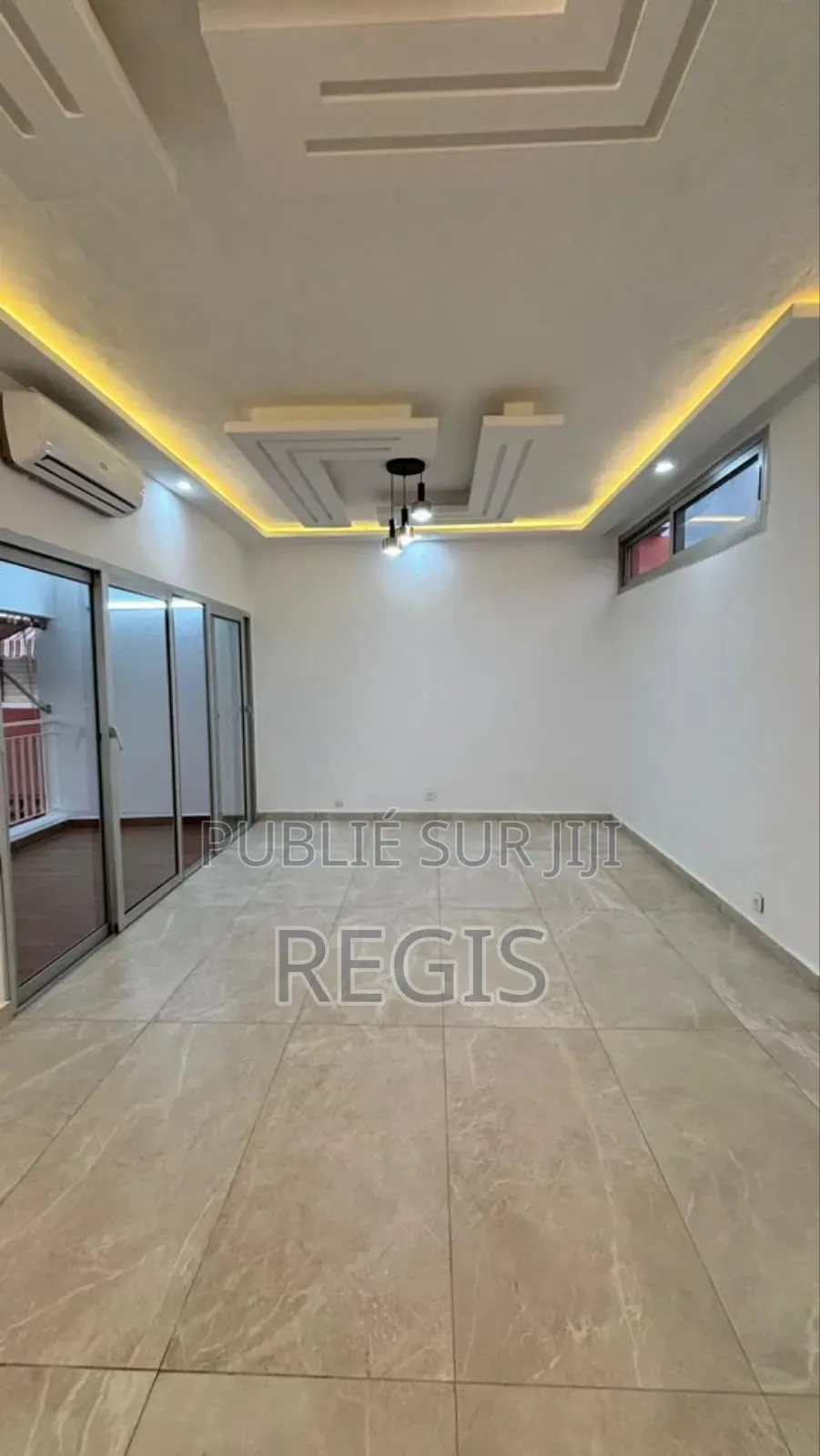 3chbre Appartement dans Residence Rose, Cocody à Louer