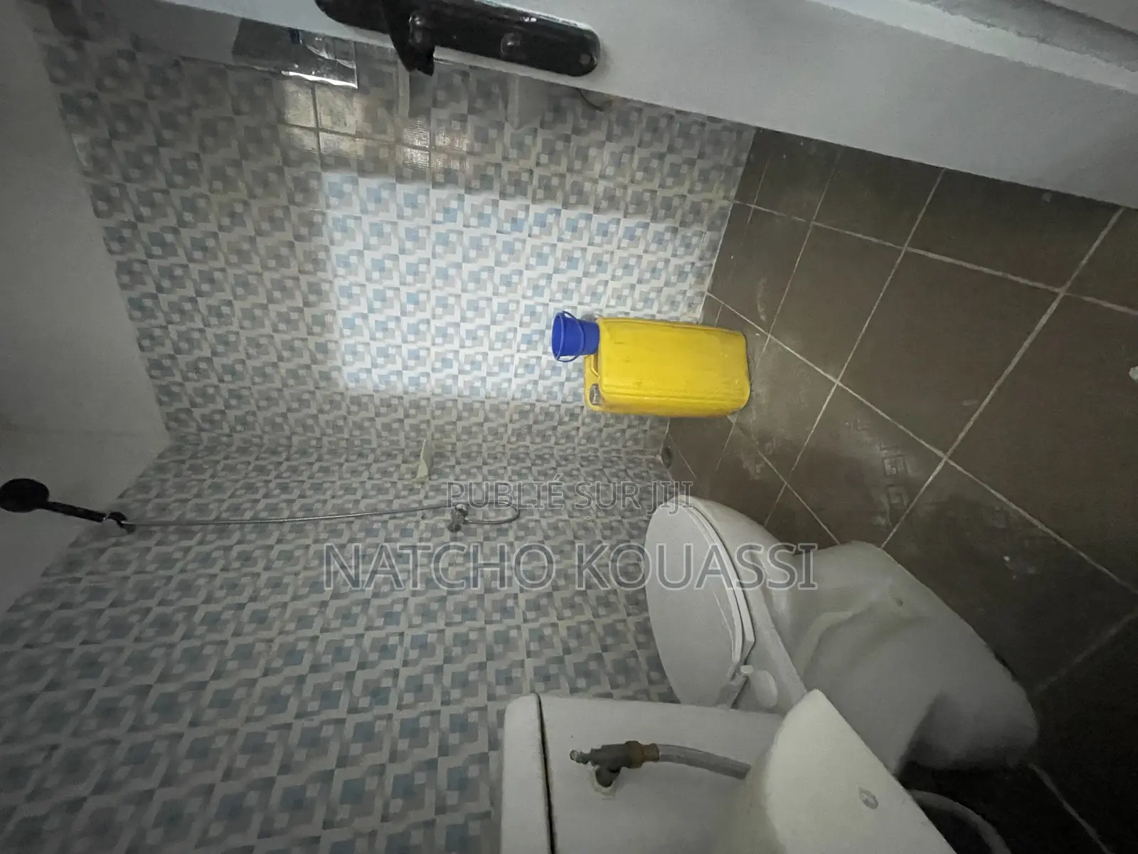 1chbre Appartement dans Studio, Cocody à Louer