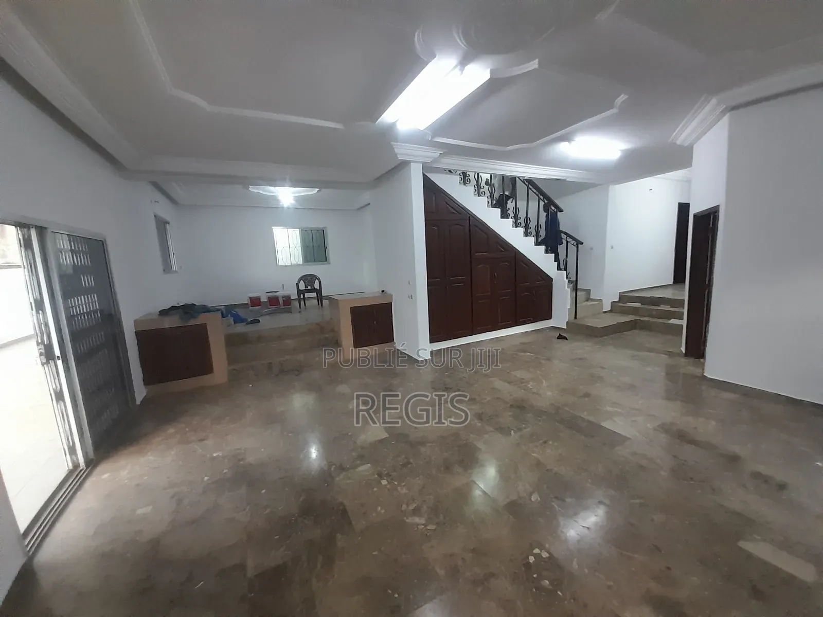 14chbre Villa dans Residence Saphir, Cocody à Louer