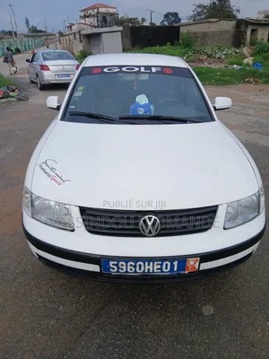 Photo - Volkswagen Passat 2001 Blanc