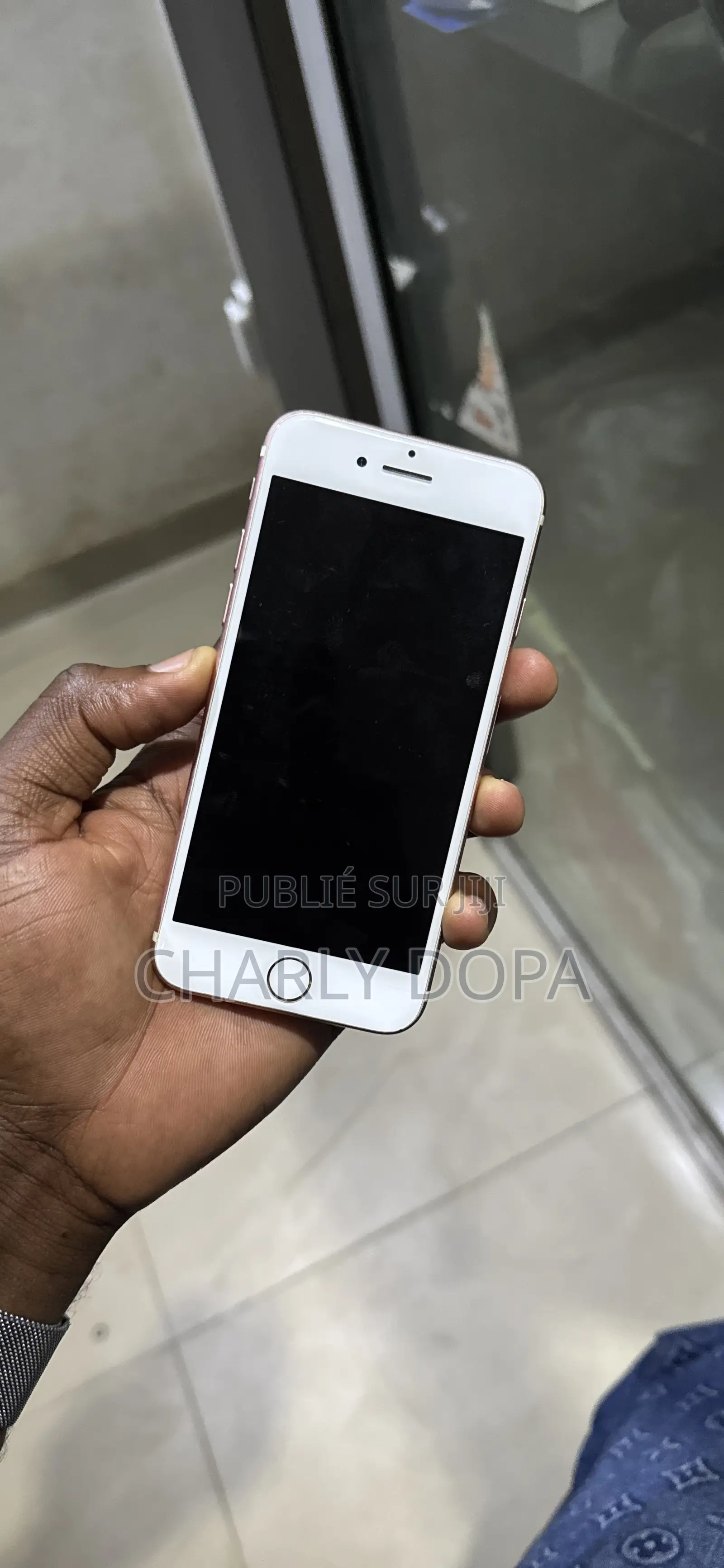 Apple iPhone 7 32 GB Rose