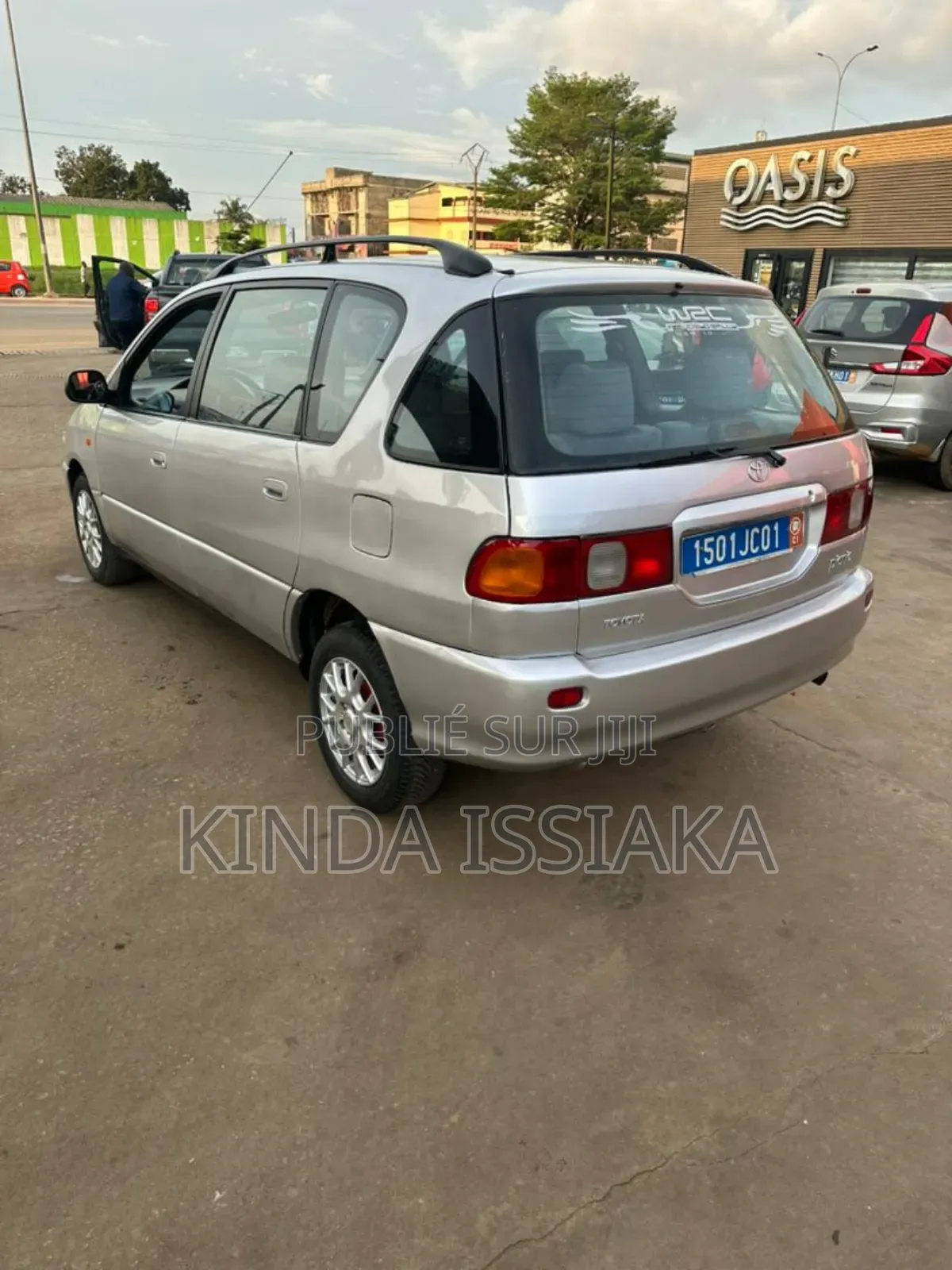 Toyota Picnic 2.0 FWD 2004 Gris