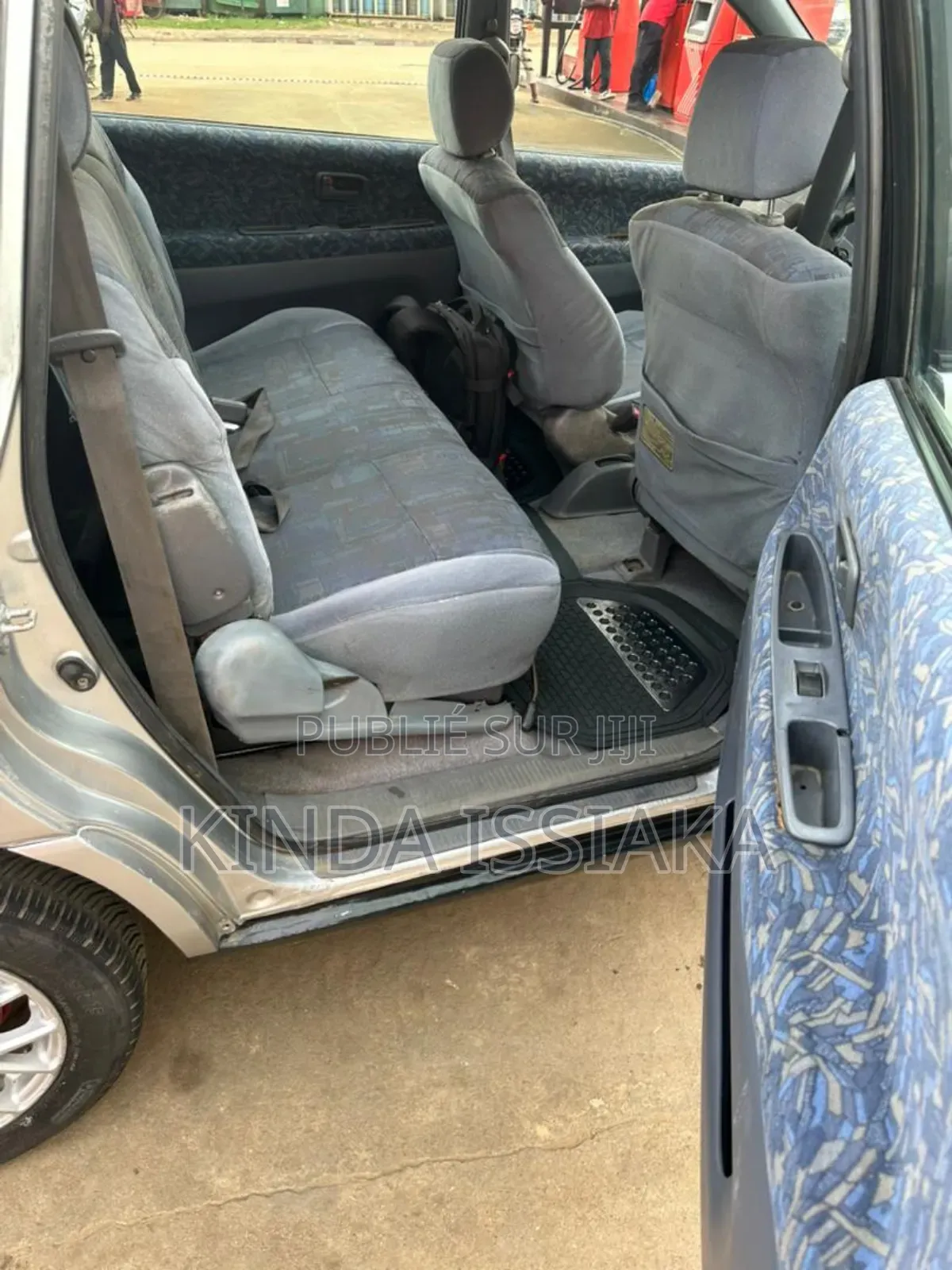 Toyota Picnic 2.0 FWD 2004 Gris