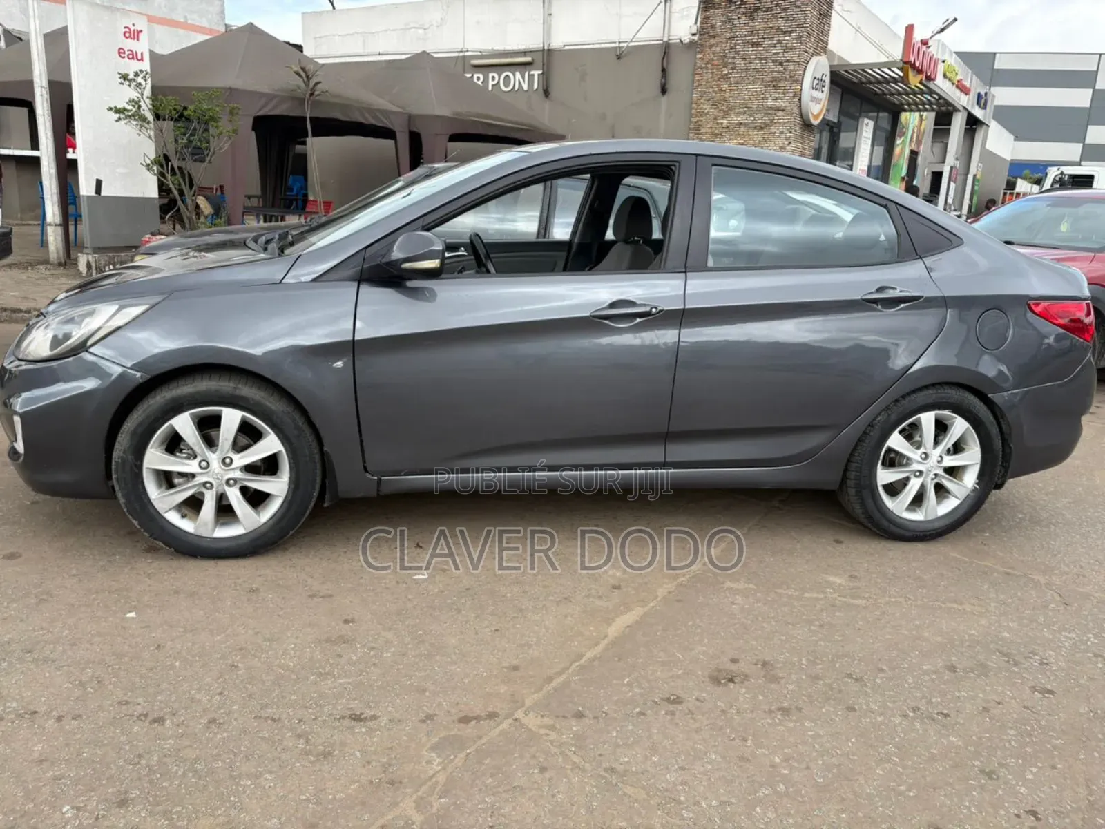 Hyundai Accent 2013 Gris