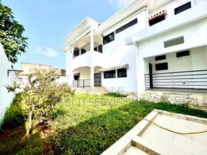 Photo - 10chbre Duplex dans Ismaël Coulibaly, Cocody à Vendre