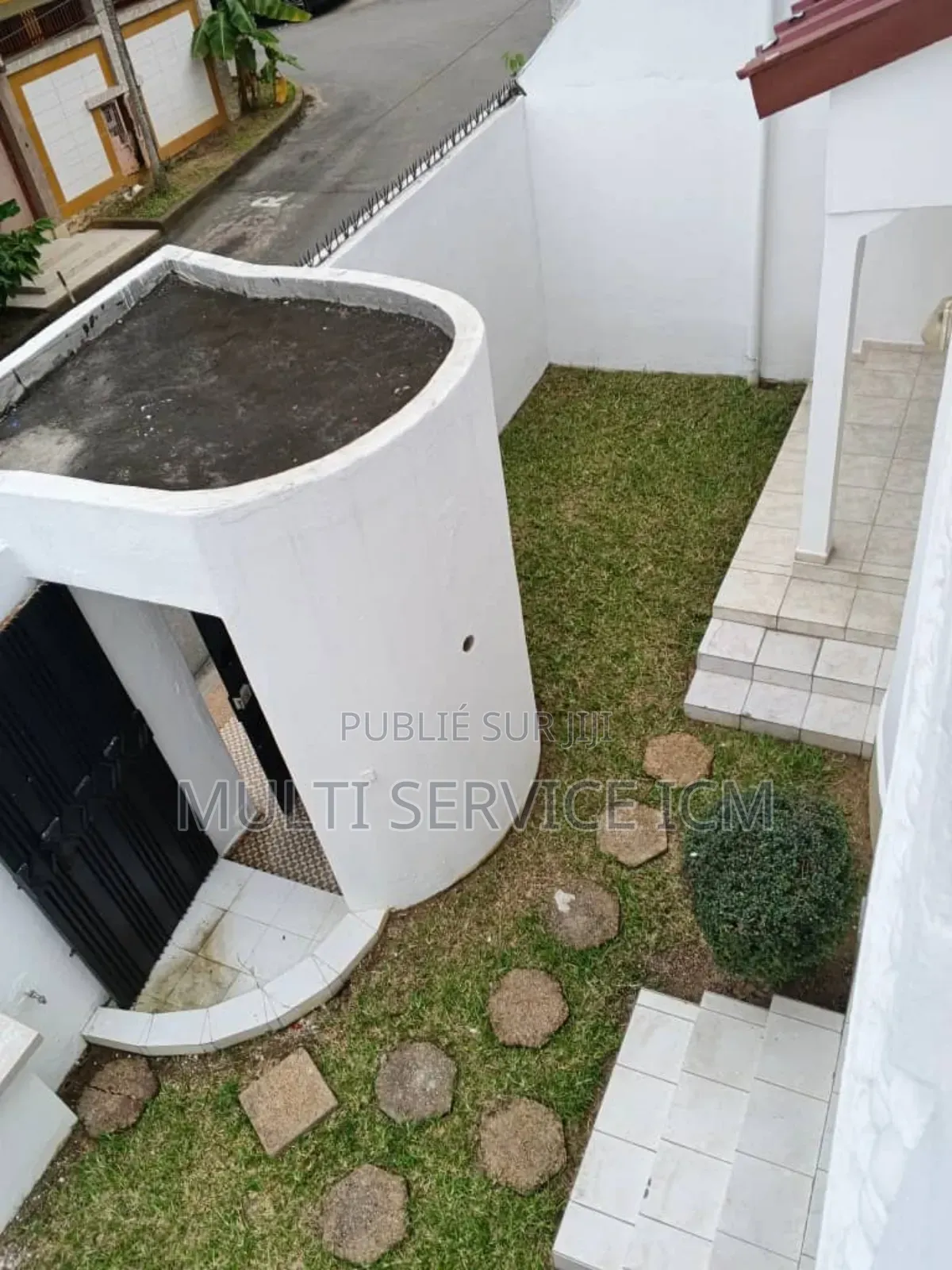 10chbre Duplex dans Ismaël Coulibaly, Cocody à Vendre