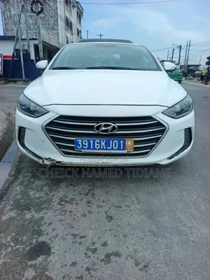 Photo - Hyundai Elantra 2017 Blanc