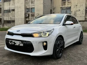 Photo - Kia Rio 2020 Blanc