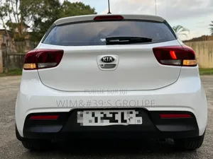 Kia Rio 2020 Blanc