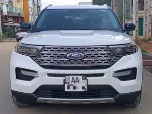 Photo - Ford Explorer 2021 Blanc