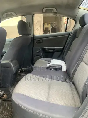 Mazda 3 Sedan 2005 Gris