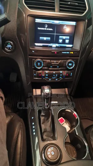 Ford Explorer 2016 Black