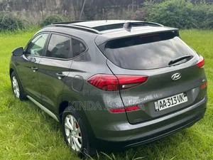 Hyundai Tucson Limited 2021 Gris