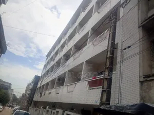 3chbre Maison dans Gabonza, Yopougon à Vendre