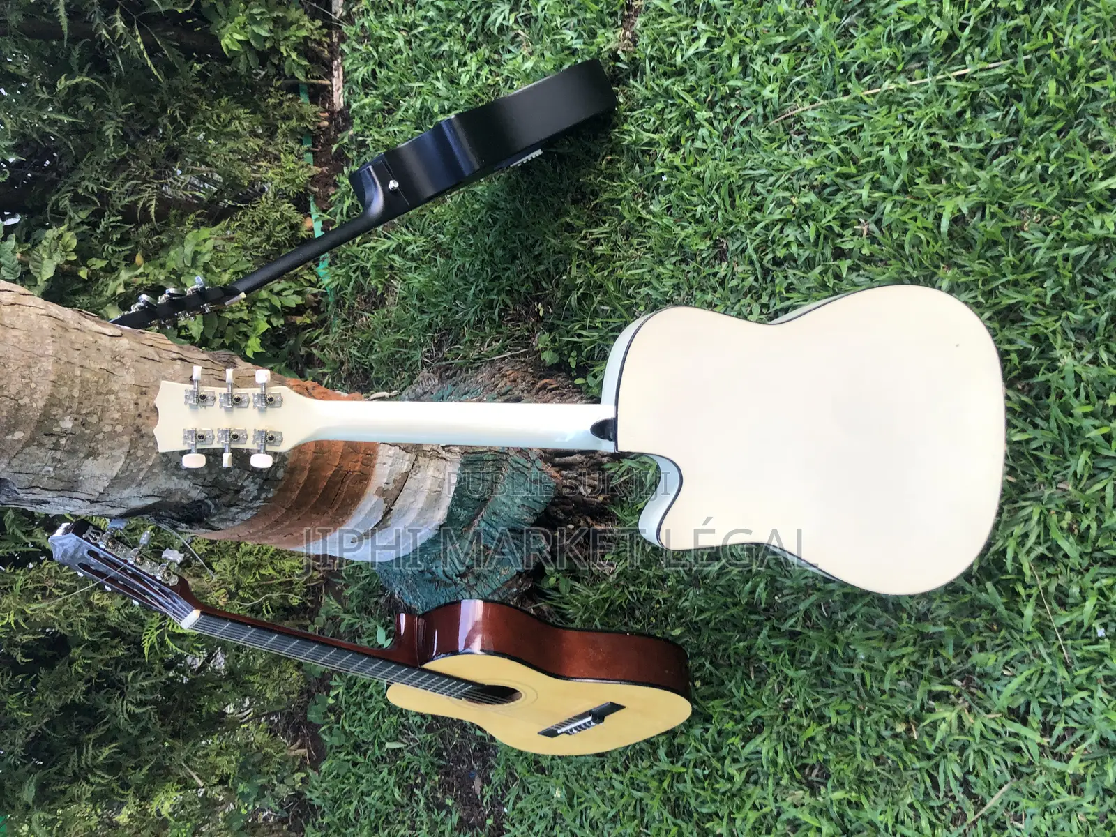 Guitare Acoustique Et Classique .Corde en Nylon Et en Acier