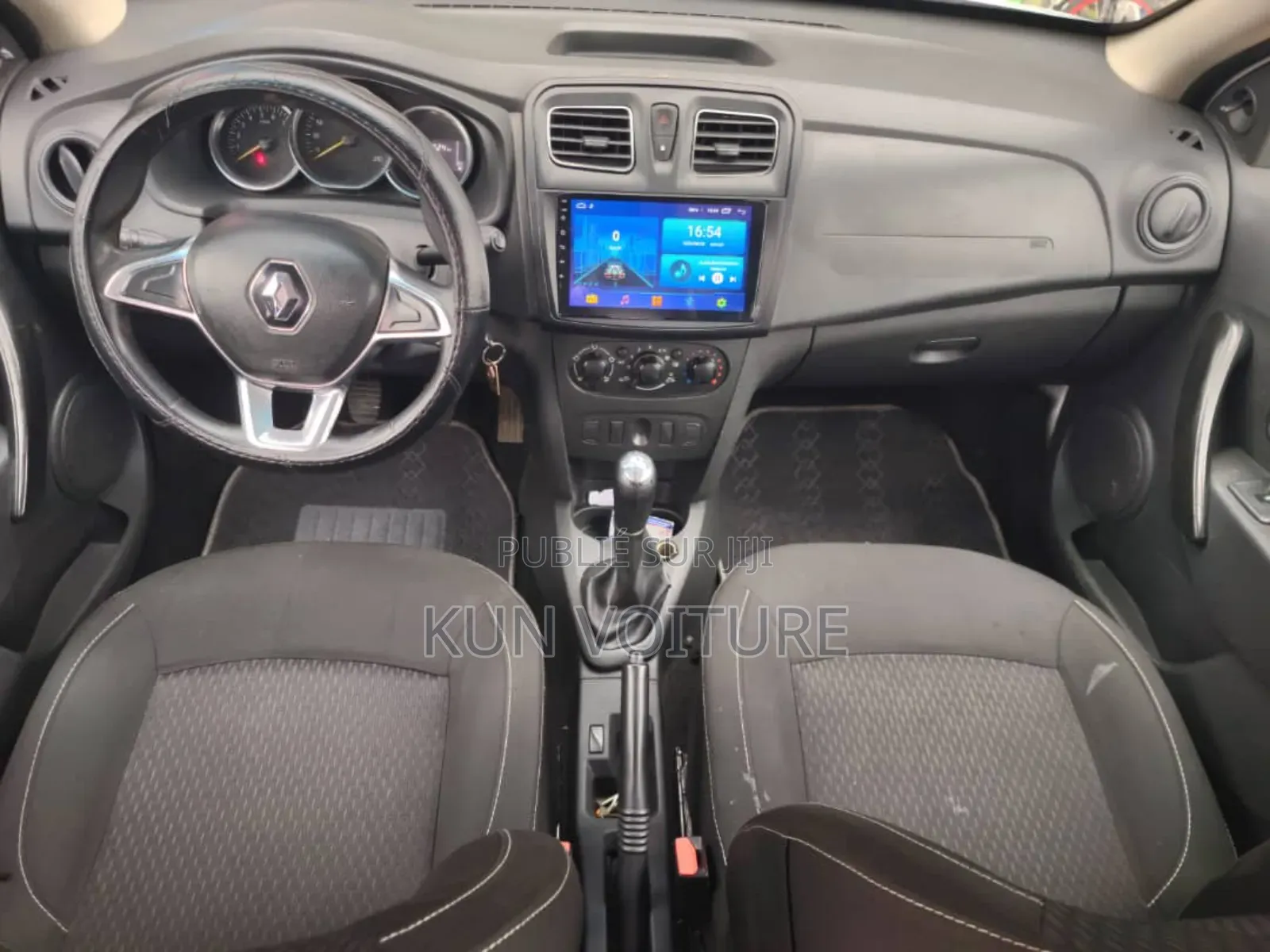 Renault Sandero 2019 Blanc cassé