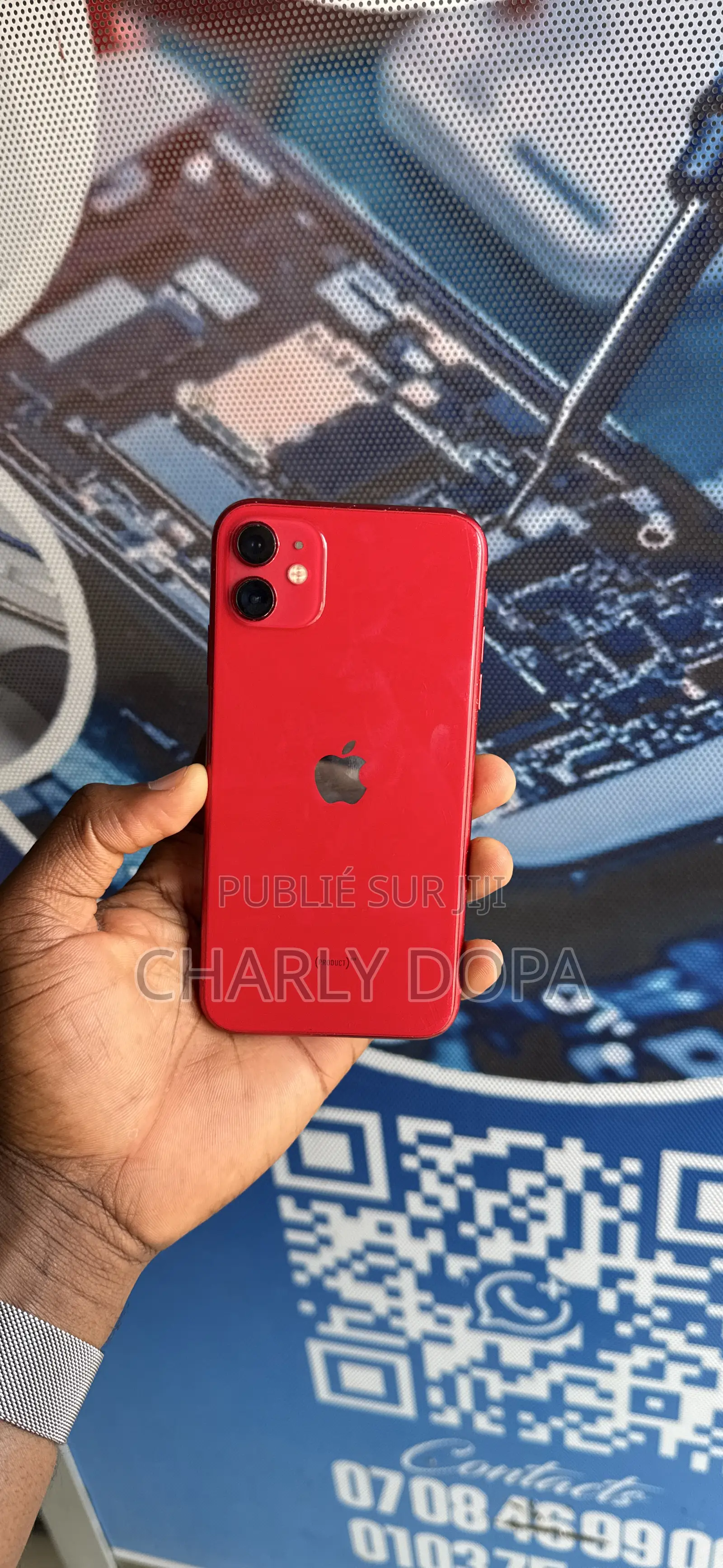 Apple iPhone 11 64 GB Rouge