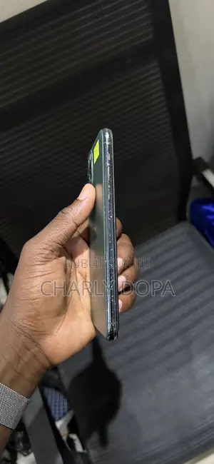 Apple iPhone 11 Pro Max 64 GB Vert