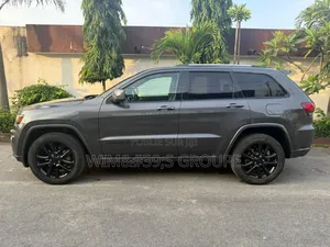 Jeep Grand Cherokee 2021 Gris