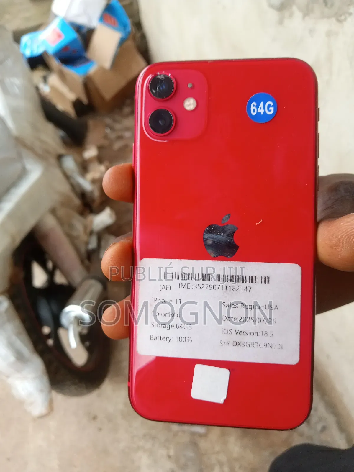 Apple iPhone 11 64 GB Rouge