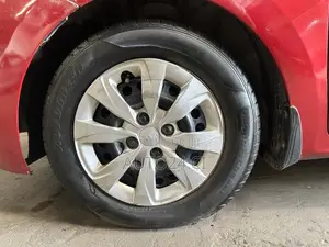 Kia Pegas 2023 Rouge