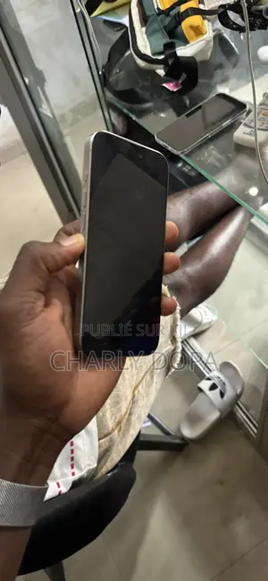 Apple iPhone 15 Pro 128 GB Argenté