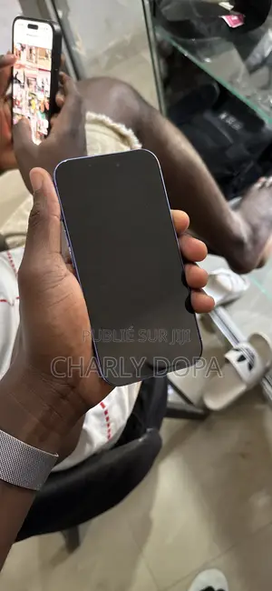 Apple iPhone 16 128 GB Blue